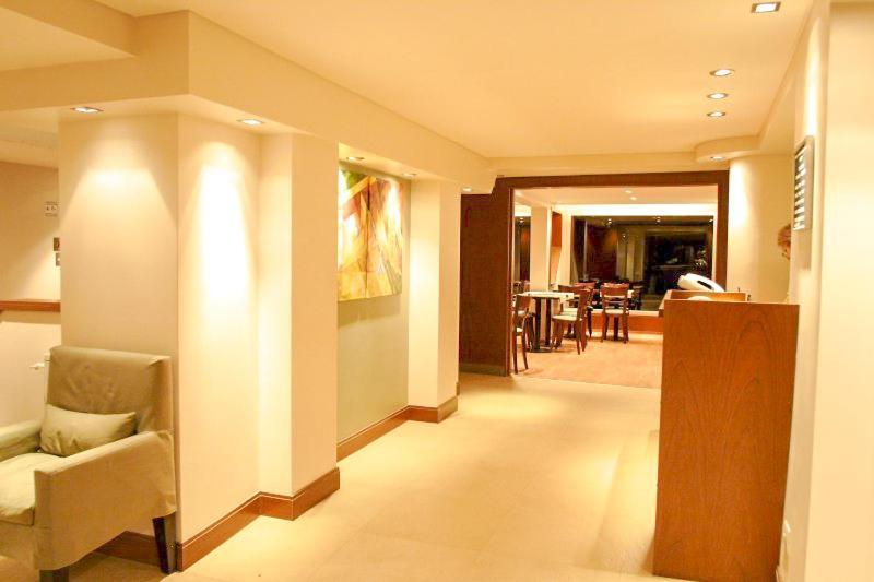 Hotel Bariloche Flat エクステリア 写真